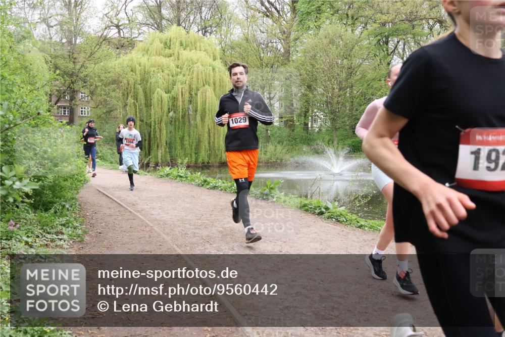 19.04.2026 - Hammer Lauf Lena Gebhardt http://msf.ph/oto/9560442 19.04.2026 12:39:02 Laufen 1874, 1056, 1029, 16, 192 meine-sportfotos.de