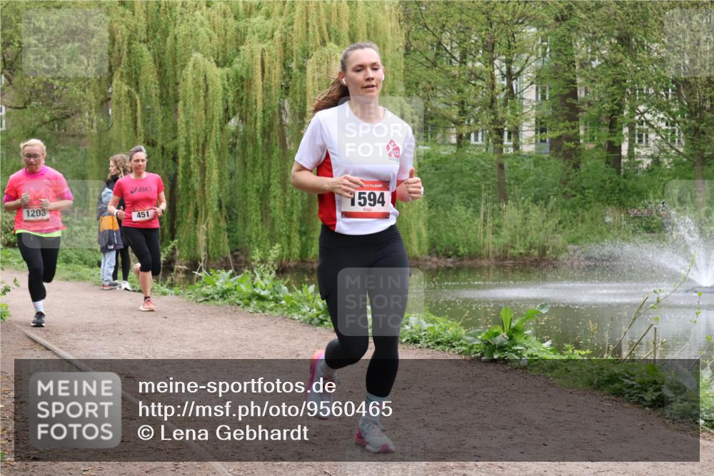 19.04.2026 - Hammer Lauf Lena Gebhardt http://msf.ph/oto/9560465 19.04.2026 12:39:22 Laufen 1203, 451, 15941 meine-sportfotos.de
