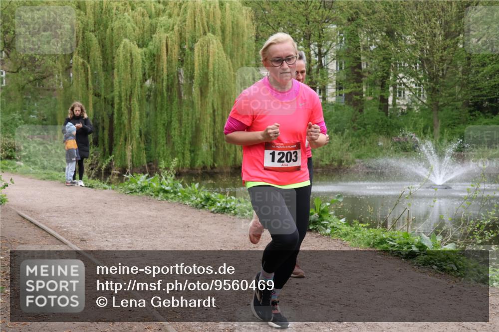 19.04.2026 - Hammer Lauf Lena Gebhardt http://msf.ph/oto/9560469 19.04.2026 12:39:24 Laufen 16, 1203 meine-sportfotos.de