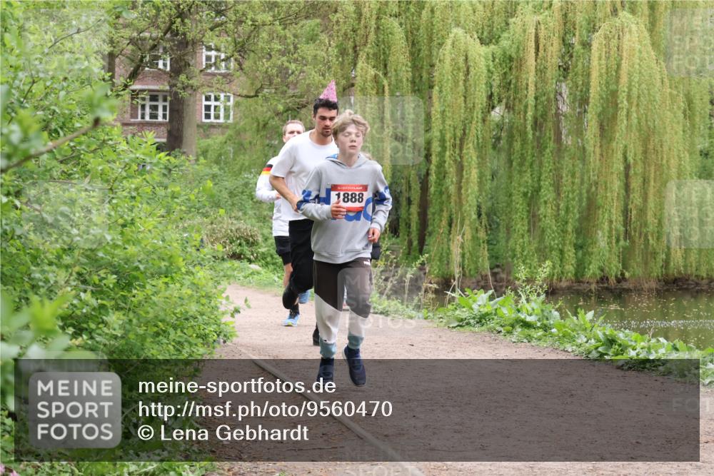 19.04.2026 - Hammer Lauf Lena Gebhardt http://msf.ph/oto/9560470 19.04.2026 12:39:27 Laufen 16, 1888 meine-sportfotos.de