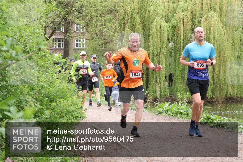 19.04.2026 - Hammer Lauf Lena Gebhardt http://msf.ph/oto/9560475 19.04.2026 12:39:33 Laufen 732, 649, 224, 1649, 695 meine-sportfotos.de