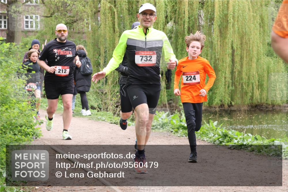 19.04.2026 - Hammer Lauf Lena Gebhardt http://msf.ph/oto/9560479 19.04.2026 12:39:35 Laufen 1922, 233, 212, 16, 732, 224 meine-sportfotos.de