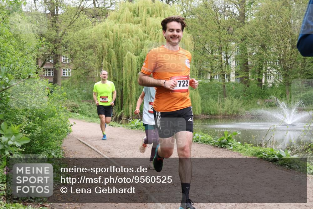 19.04.2026 - Hammer Lauf Lena Gebhardt http://msf.ph/oto/9560525 19.04.2026 12:40:19 Laufen 739, 722 meine-sportfotos.de