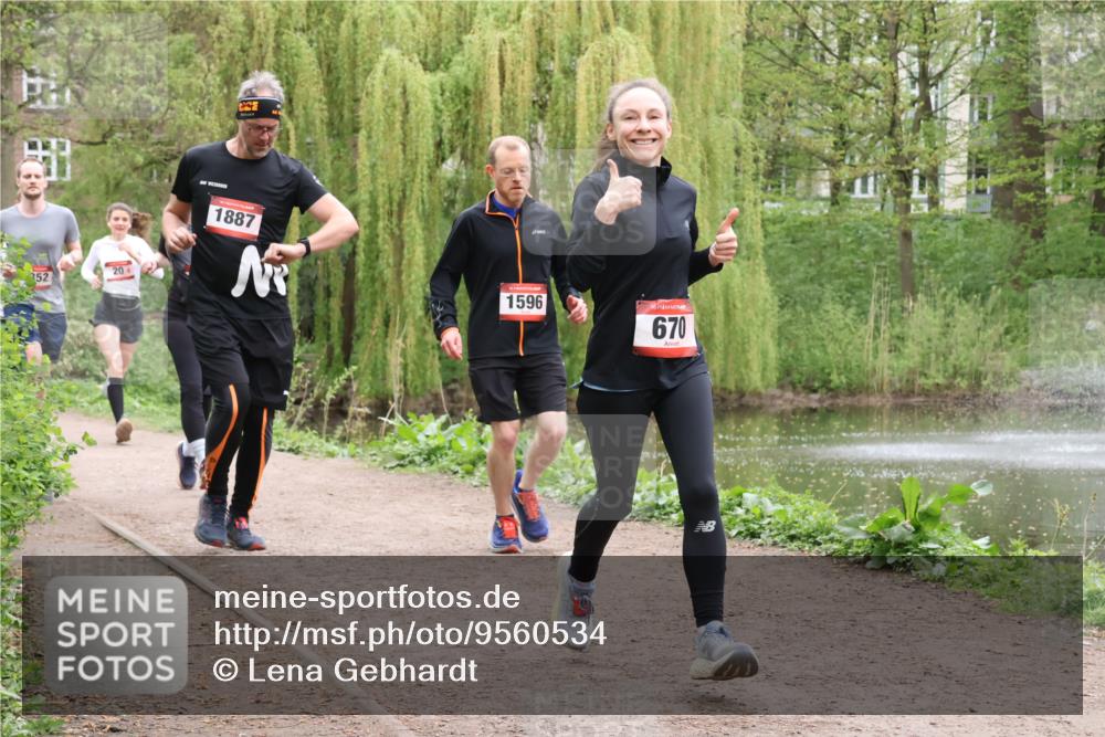 19.04.2026 - Hammer Lauf Lena Gebhardt http://msf.ph/oto/9560534 19.04.2026 12:40:24 Laufen 252, 204, 1887, 1596, 16, 670 meine-sportfotos.de