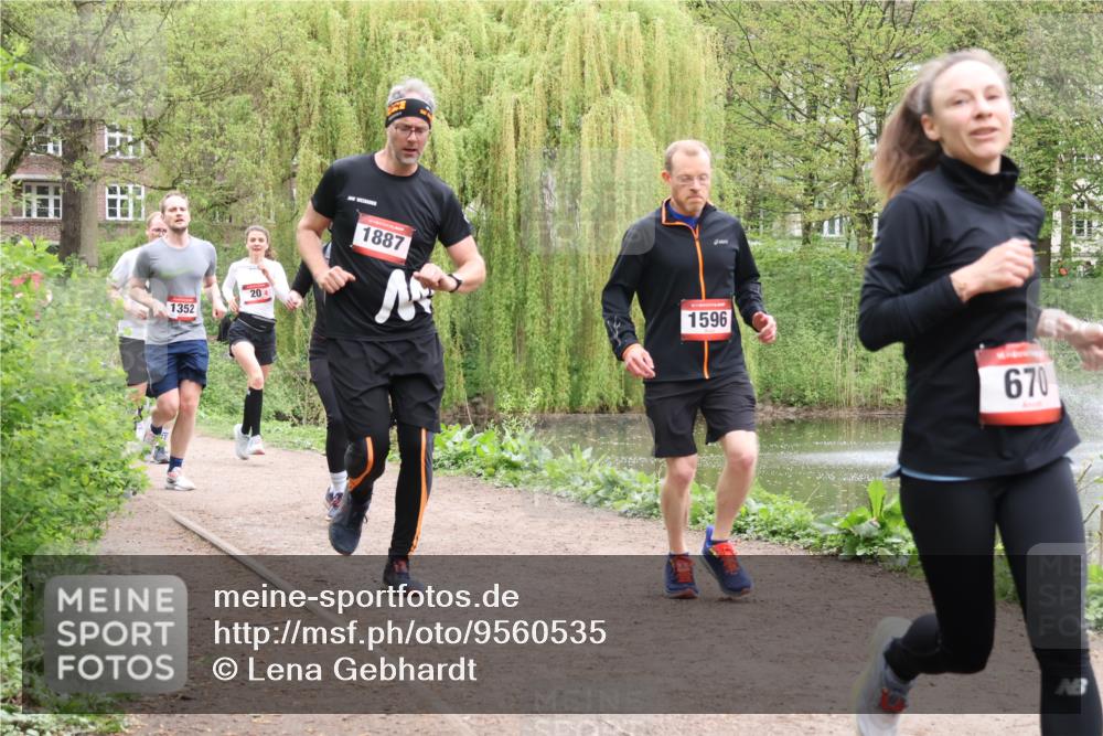 19.04.2026 - Hammer Lauf Lena Gebhardt http://msf.ph/oto/9560535 19.04.2026 12:40:25 Laufen 1352, 20, 1887, 1596, 670 meine-sportfotos.de