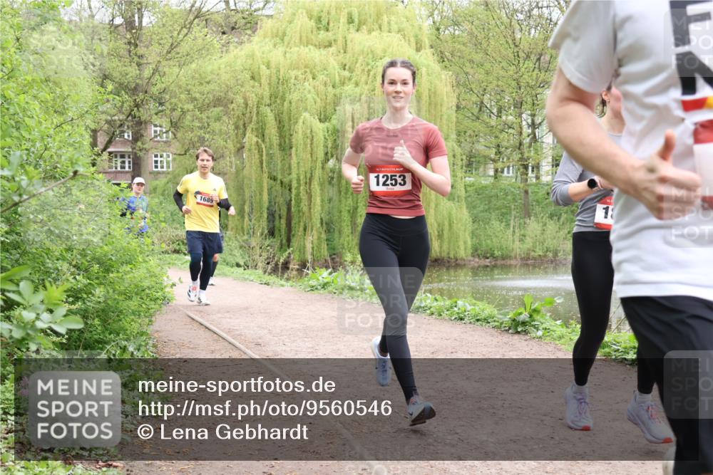 19.04.2026 - Hammer Lauf Lena Gebhardt http://msf.ph/oto/9560546 19.04.2026 12:40:29 Laufen 1689, 16, 1253, 18 meine-sportfotos.de