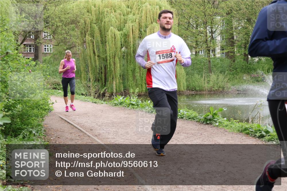 19.04.2026 - Hammer Lauf Lena Gebhardt http://msf.ph/oto/9560613 19.04.2026 12:41:10 Laufen 16, 1588 meine-sportfotos.de