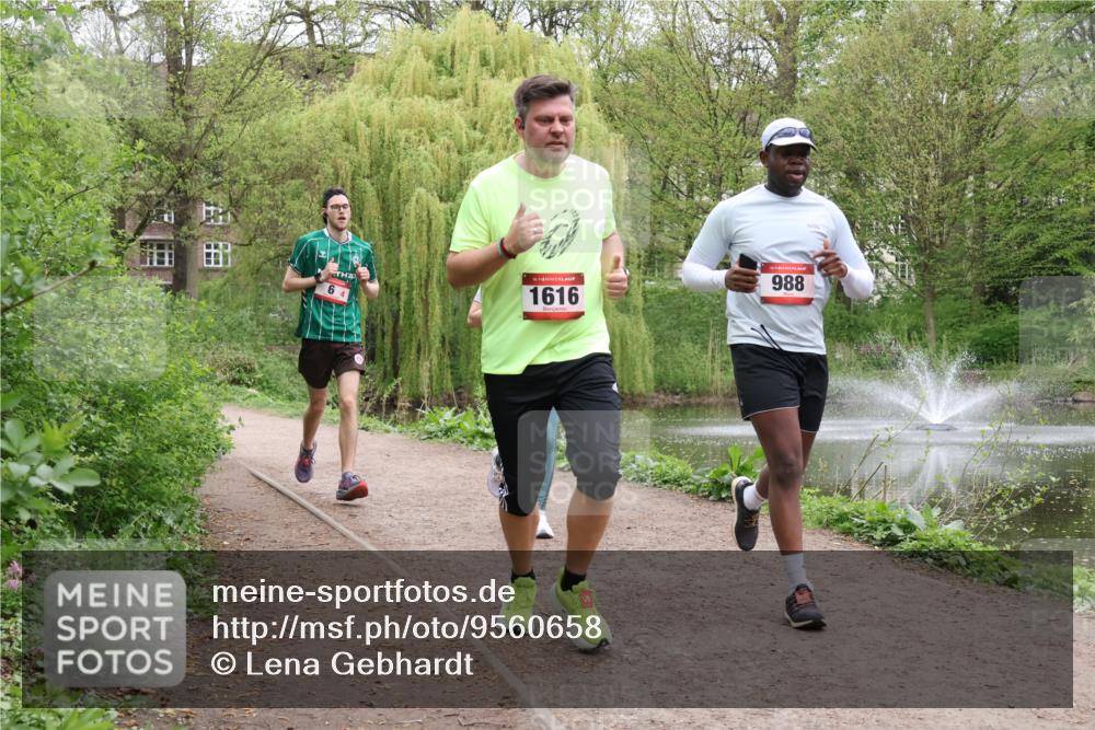 19.04.2026 - Hammer Lauf Lena Gebhardt http://msf.ph/oto/9560658 19.04.2026 12:42:16 Laufen 6, 16, 1616, 16, 988 meine-sportfotos.de