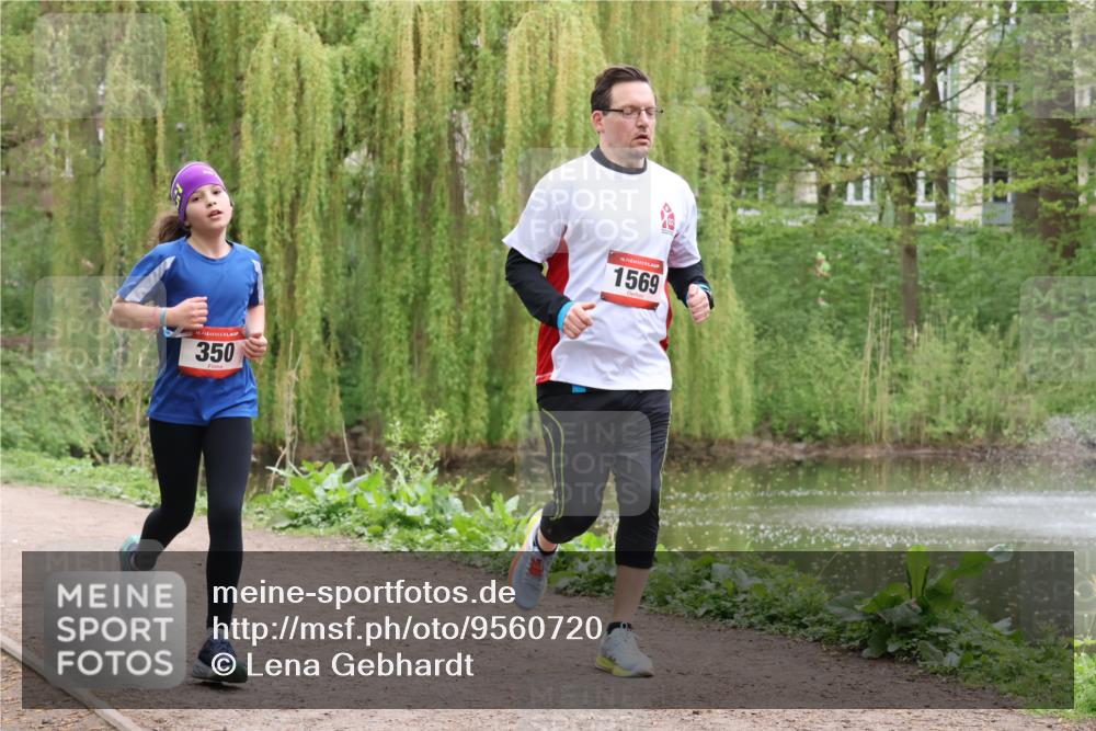 19.04.2026 - Hammer Lauf Lena Gebhardt http://msf.ph/oto/9560720 19.04.2026 12:42:53 Laufen 16, 350, 16, 1569 meine-sportfotos.de