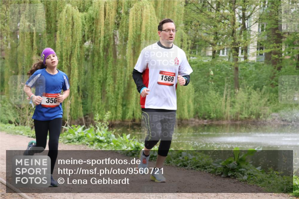 19.04.2026 - Hammer Lauf Lena Gebhardt http://msf.ph/oto/9560721 19.04.2026 12:42:53 Laufen 350, 16, 1569 meine-sportfotos.de