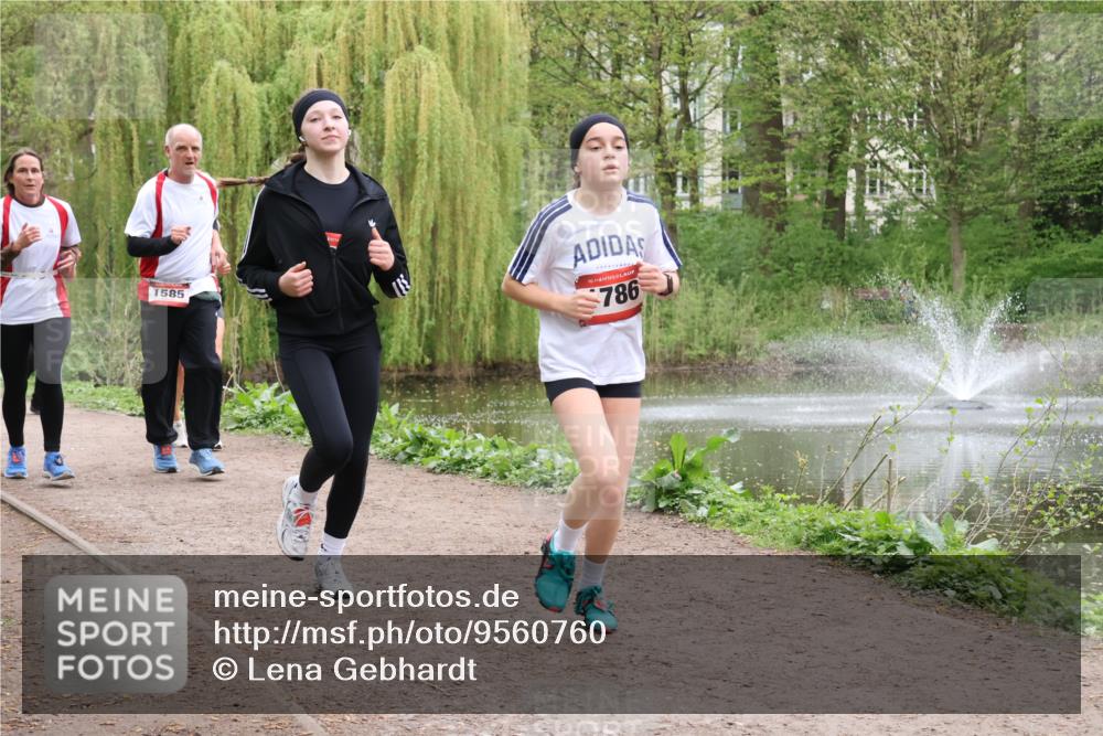 19.04.2026 - Hammer Lauf Lena Gebhardt http://msf.ph/oto/9560760 19.04.2026 12:43:18 Laufen 1585, 16, 786 meine-sportfotos.de