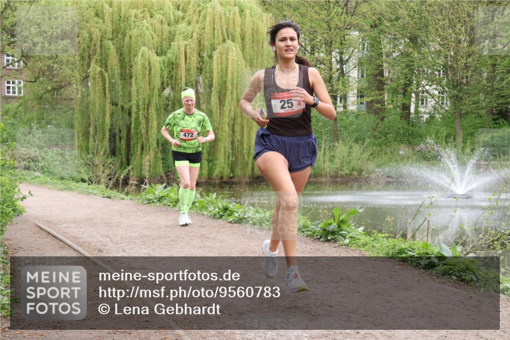 19.04.2026 - Hammer Lauf Lena Gebhardt http://msf.ph/oto/9560783 19.04.2026 12:43:26 Laufen 472, 16, 254 meine-sportfotos.de