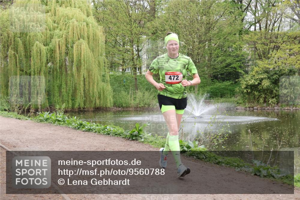 19.04.2026 - Hammer Lauf Lena Gebhardt http://msf.ph/oto/9560788 19.04.2026 12:43:28 Laufen 16, 472 meine-sportfotos.de