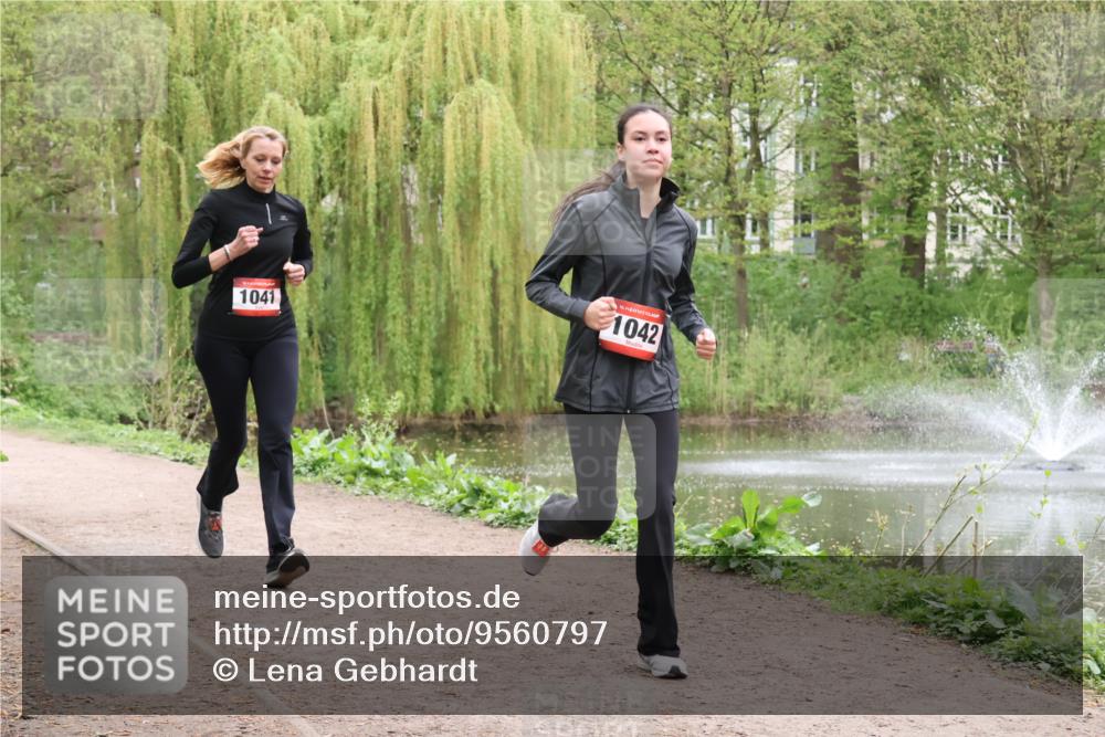 19.04.2026 - Hammer Lauf Lena Gebhardt http://msf.ph/oto/9560797 19.04.2026 12:43:39 Laufen 1041, 16, 1042 meine-sportfotos.de