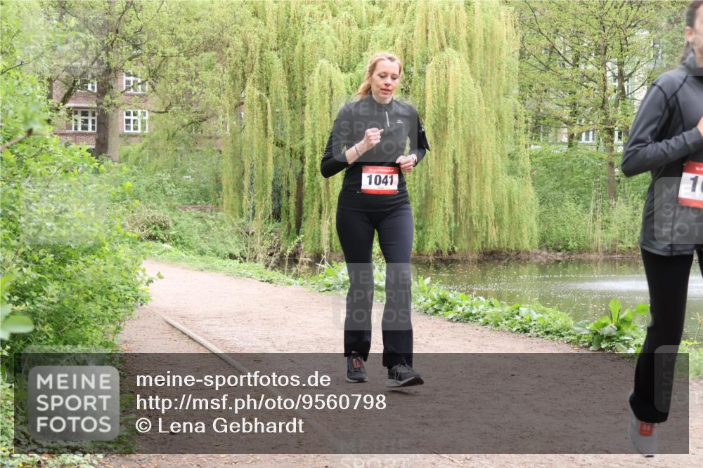 19.04.2026 - Hammer Lauf Lena Gebhardt http://msf.ph/oto/9560798 19.04.2026 12:43:40 Laufen 16, 1041, 1, 16 meine-sportfotos.de