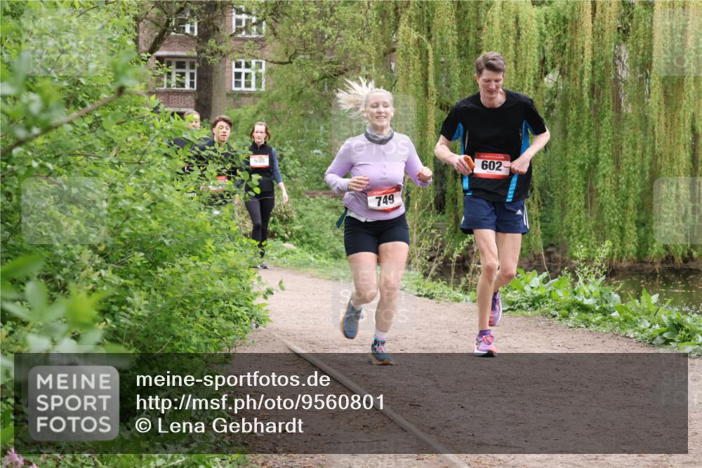 19.04.2026 - Hammer Lauf Lena Gebhardt http://msf.ph/oto/9560801 19.04.2026 12:43:46 Laufen 596, 749, 602 meine-sportfotos.de