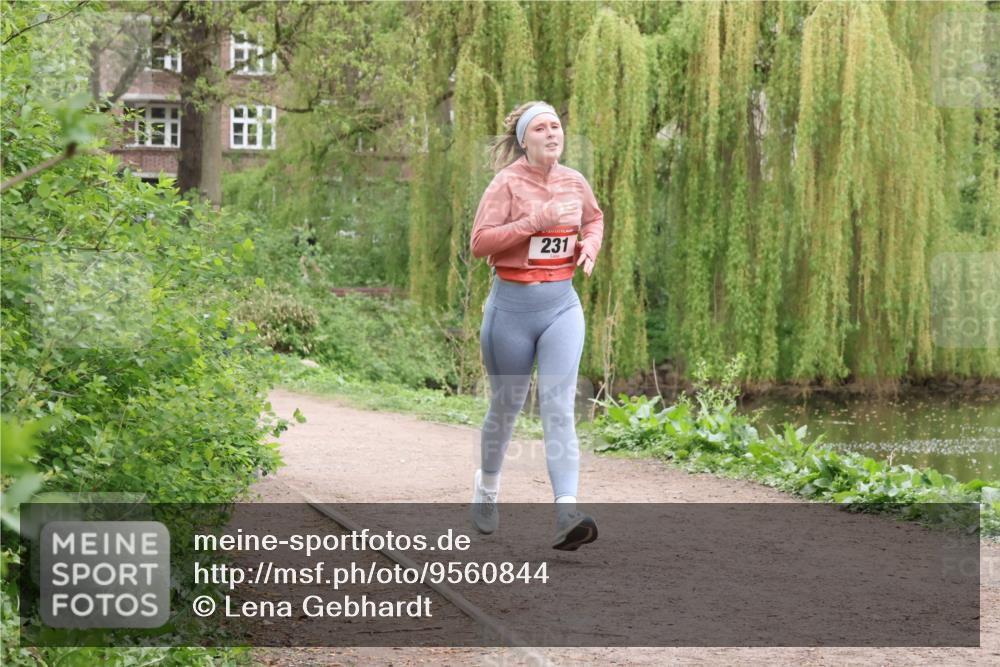19.04.2026 - Hammer Lauf Lena Gebhardt http://msf.ph/oto/9560844 19.04.2026 12:44:25 Laufen 231 meine-sportfotos.de