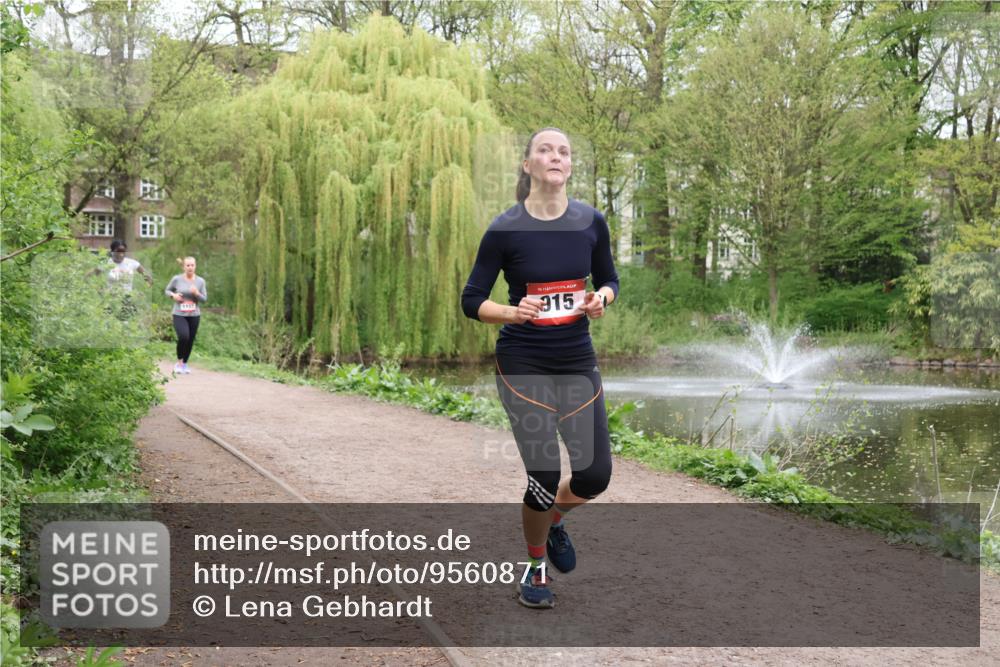 19.04.2026 - Hammer Lauf Lena Gebhardt http://msf.ph/oto/9560871 19.04.2026 12:45:09 Laufen 915 meine-sportfotos.de
