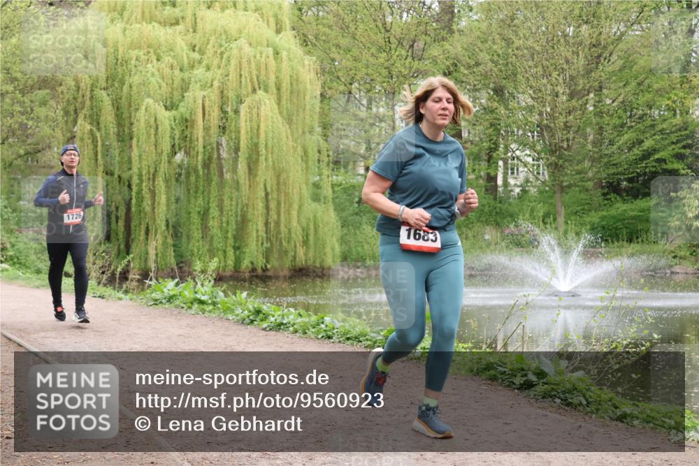 19.04.2026 - Hammer Lauf Lena Gebhardt http://msf.ph/oto/9560923 19.04.2026 12:45:55 Laufen 1726, 1683 meine-sportfotos.de