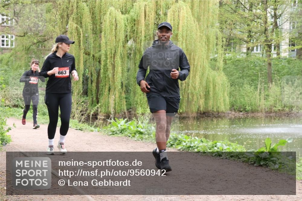 19.04.2026 - Hammer Lauf Lena Gebhardt http://msf.ph/oto/9560942 19.04.2026 12:46:14 Laufen 643, 663 meine-sportfotos.de