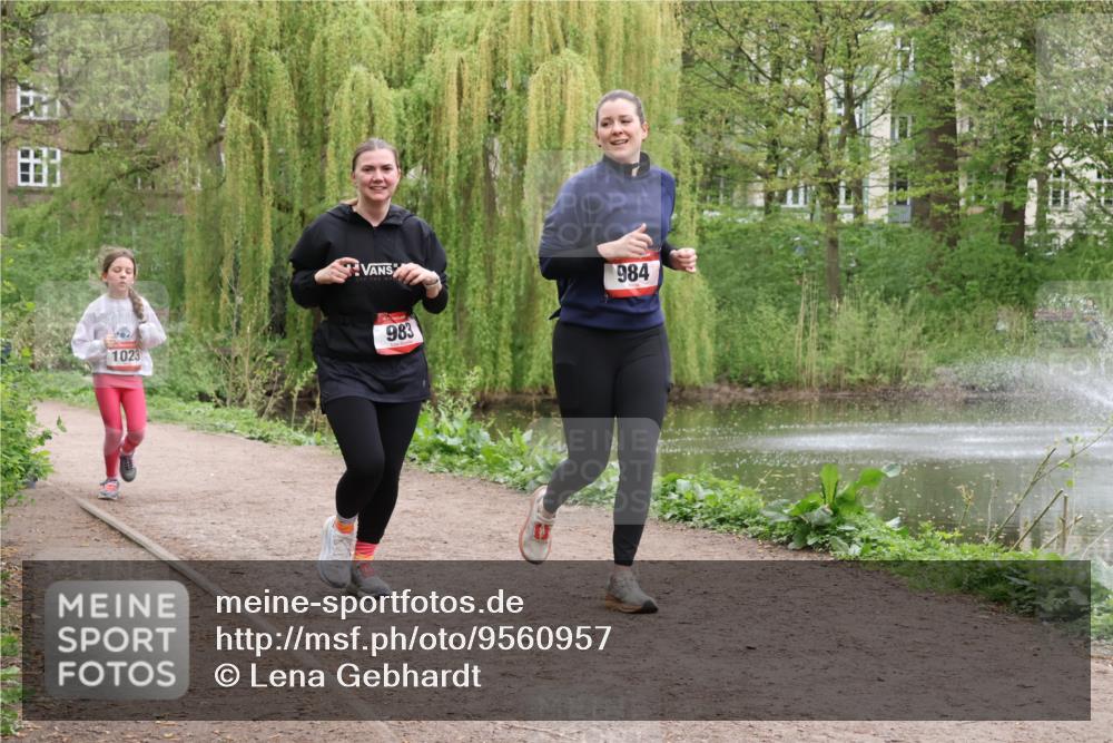 19.04.2026 - Hammer Lauf Lena Gebhardt http://msf.ph/oto/9560957 19.04.2026 12:46:23 Laufen 1023, 983, 984 meine-sportfotos.de