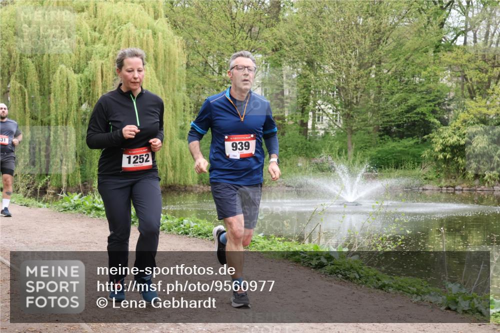 19.04.2026 - Hammer Lauf Lena Gebhardt http://msf.ph/oto/9560977 19.04.2026 12:46:40 Laufen 31, 1252, 16, 939, 194 meine-sportfotos.de