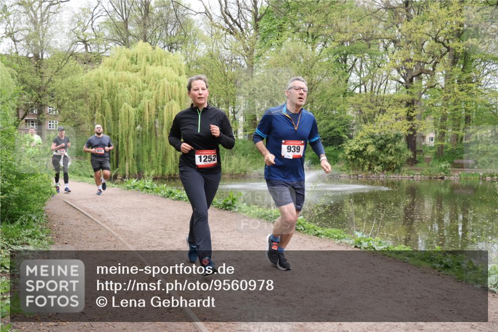 19.04.2026 - Hammer Lauf Lena Gebhardt http://msf.ph/oto/9560978 19.04.2026 12:46:41 Laufen 831, 1252, 939, 194 meine-sportfotos.de