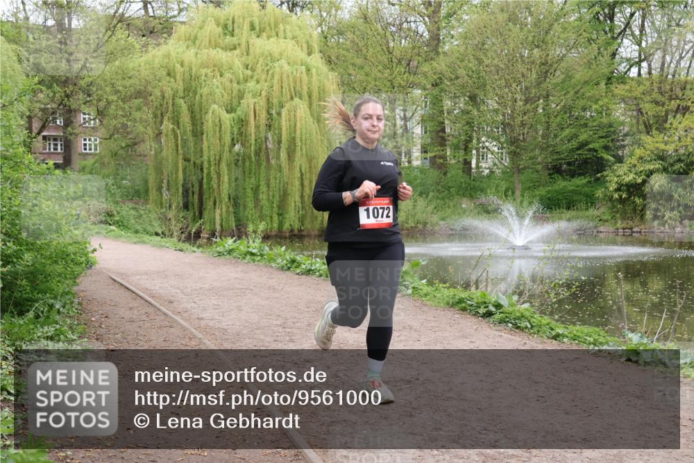 19.04.2026 - Hammer Lauf Lena Gebhardt http://msf.ph/oto/9561000 19.04.2026 12:46:53 Laufen 16, 1072 meine-sportfotos.de
