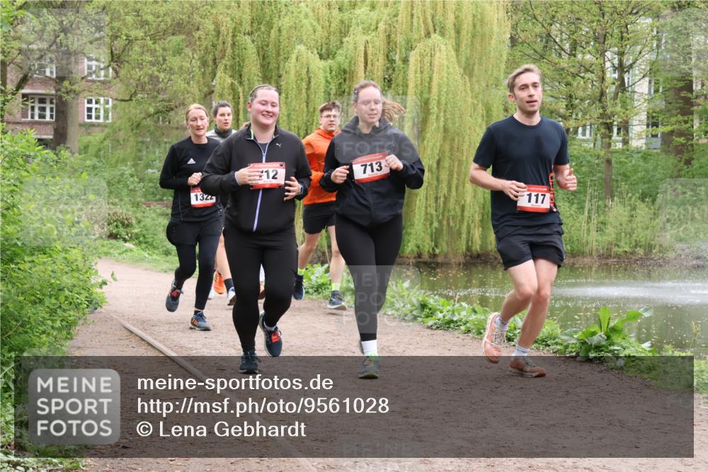 19.04.2026 - Hammer Lauf Lena Gebhardt http://msf.ph/oto/9561028 19.04.2026 12:47:19 Laufen 1322, 12, 713, 117 meine-sportfotos.de