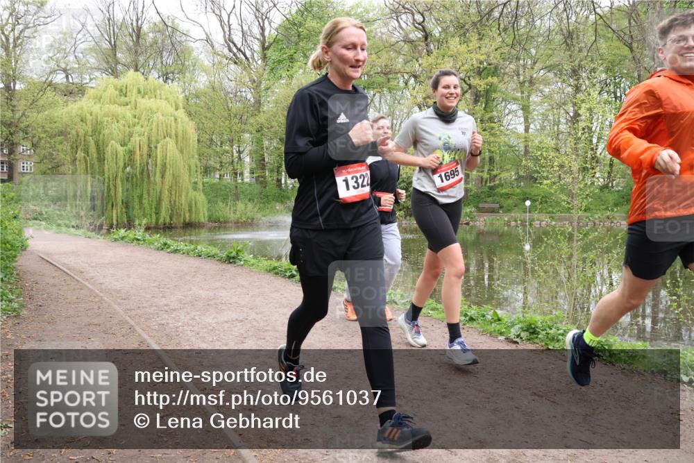 19.04.2026 - Hammer Lauf Lena Gebhardt http://msf.ph/oto/9561037 19.04.2026 12:47:23 Laufen 1322, 1695 meine-sportfotos.de
