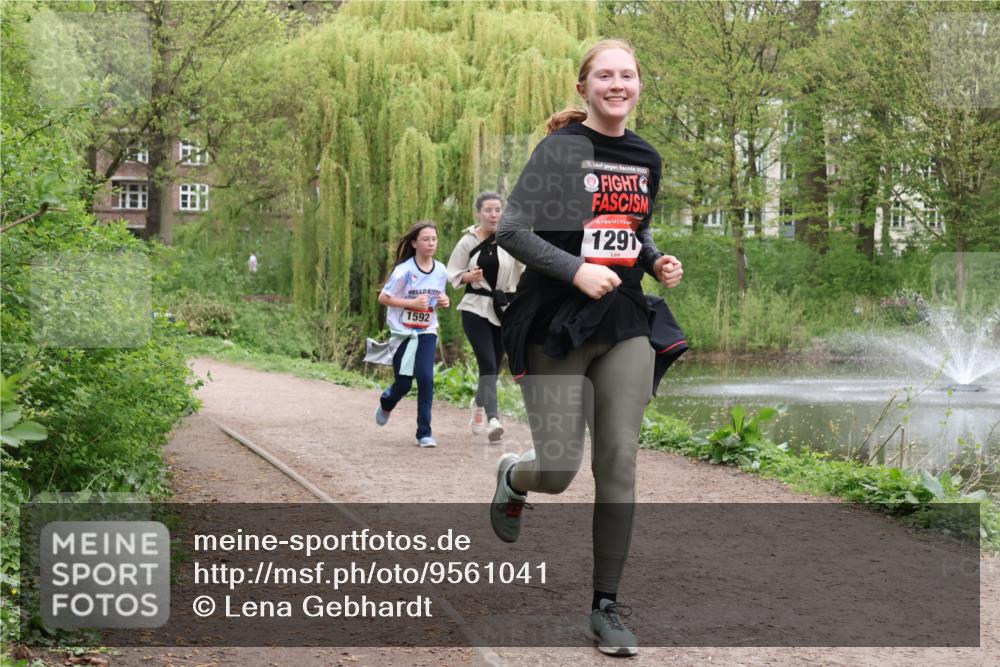 19.04.2026 - Hammer Lauf Lena Gebhardt http://msf.ph/oto/9561041 19.04.2026 12:47:29 Laufen 1592, 12, 2023, 16, 1291 meine-sportfotos.de