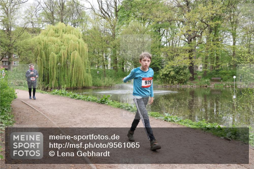 19.04.2026 - Hammer Lauf Lena Gebhardt http://msf.ph/oto/9561065 19.04.2026 12:47:55 Laufen 262, 979 meine-sportfotos.de