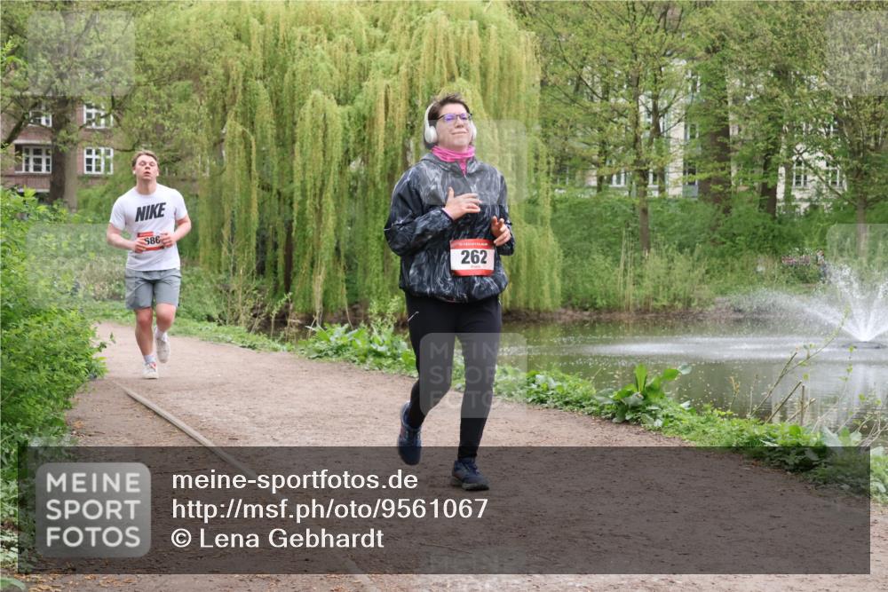 19.04.2026 - Hammer Lauf Lena Gebhardt http://msf.ph/oto/9561067 19.04.2026 12:47:57 Laufen 586, 16, 262 meine-sportfotos.de