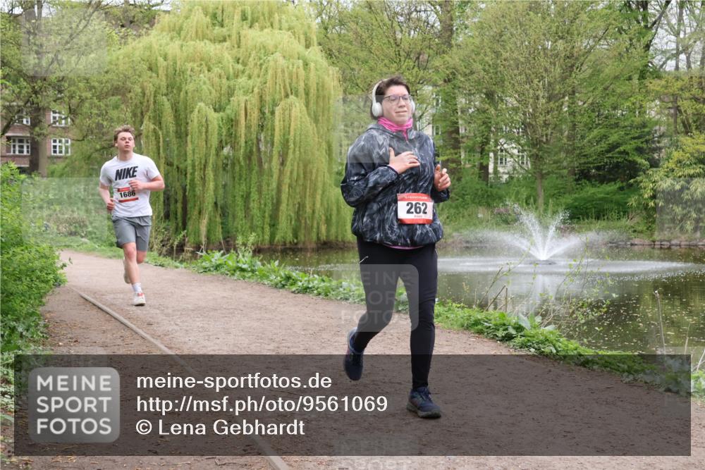 19.04.2026 - Hammer Lauf Lena Gebhardt http://msf.ph/oto/9561069 19.04.2026 12:47:58 Laufen 1686, 262 meine-sportfotos.de