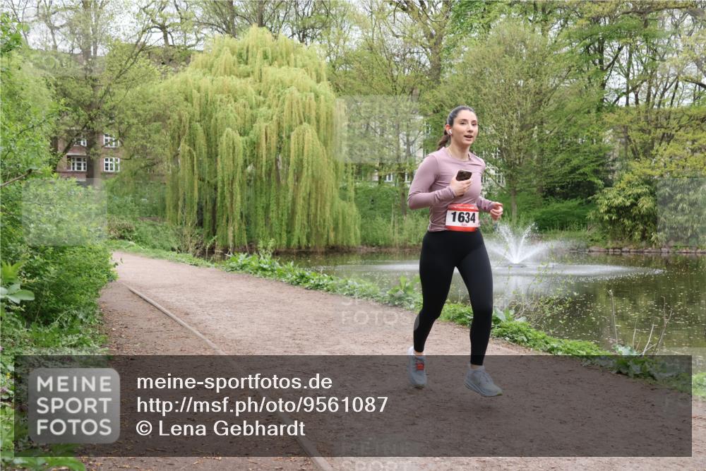 19.04.2026 - Hammer Lauf Lena Gebhardt http://msf.ph/oto/9561087 19.04.2026 12:48:15 Laufen 1634 meine-sportfotos.de