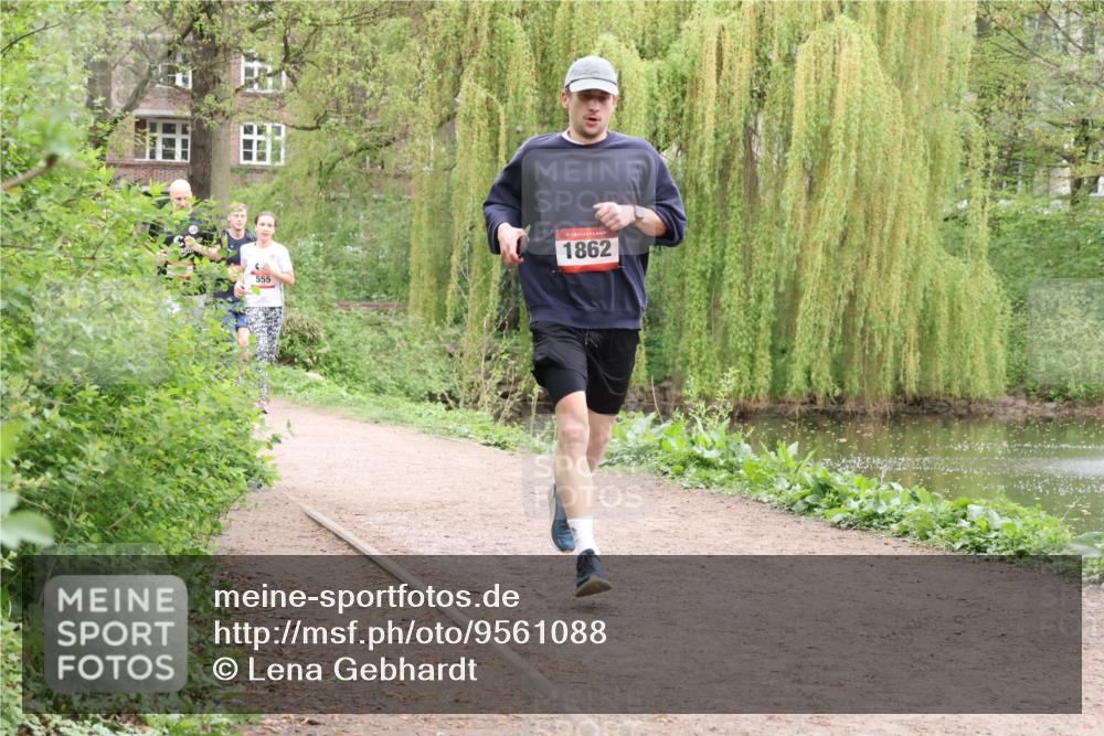19.04.2026 - Hammer Lauf Lena Gebhardt http://msf.ph/oto/9561088 19.04.2026 12:48:25 Laufen 555, 16, 1862 meine-sportfotos.de