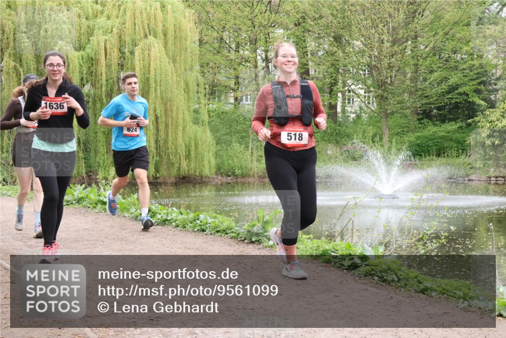 19.04.2026 - Hammer Lauf Lena Gebhardt http://msf.ph/oto/9561099 19.04.2026 12:48:34 Laufen 1636, 624, 16, 518 meine-sportfotos.de