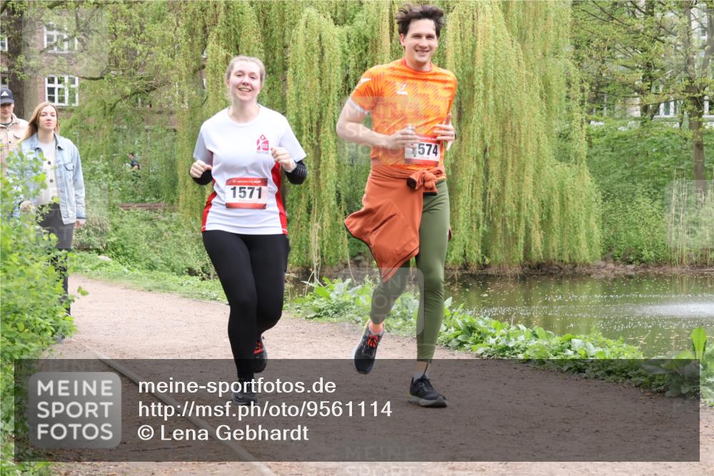 19.04.2026 - Hammer Lauf Lena Gebhardt http://msf.ph/oto/9561114 19.04.2026 12:48:43 Laufen 16, 1571, 574 meine-sportfotos.de
