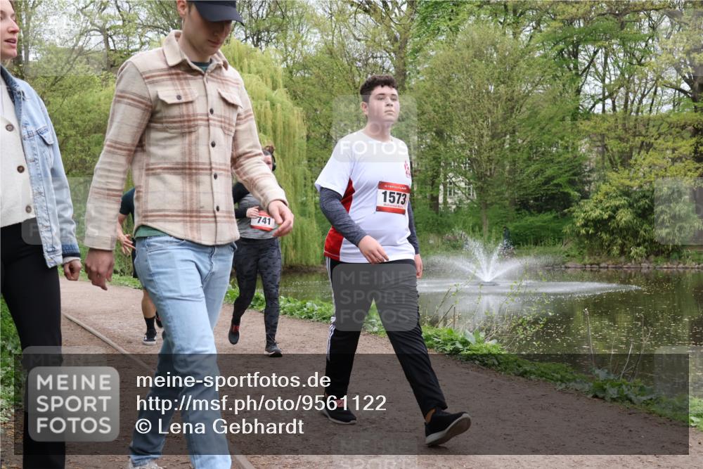 19.04.2026 - Hammer Lauf Lena Gebhardt http://msf.ph/oto/9561122 19.04.2026 12:48:52 Laufen 741, 16, 1573 meine-sportfotos.de