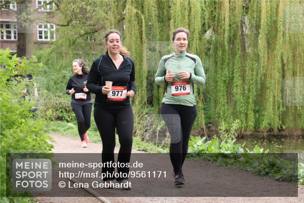 19.04.2026 - Hammer Lauf Lena Gebhardt http://msf.ph/oto/9561171 19.04.2026 12:50:04 Laufen 16, 977, 976 meine-sportfotos.de