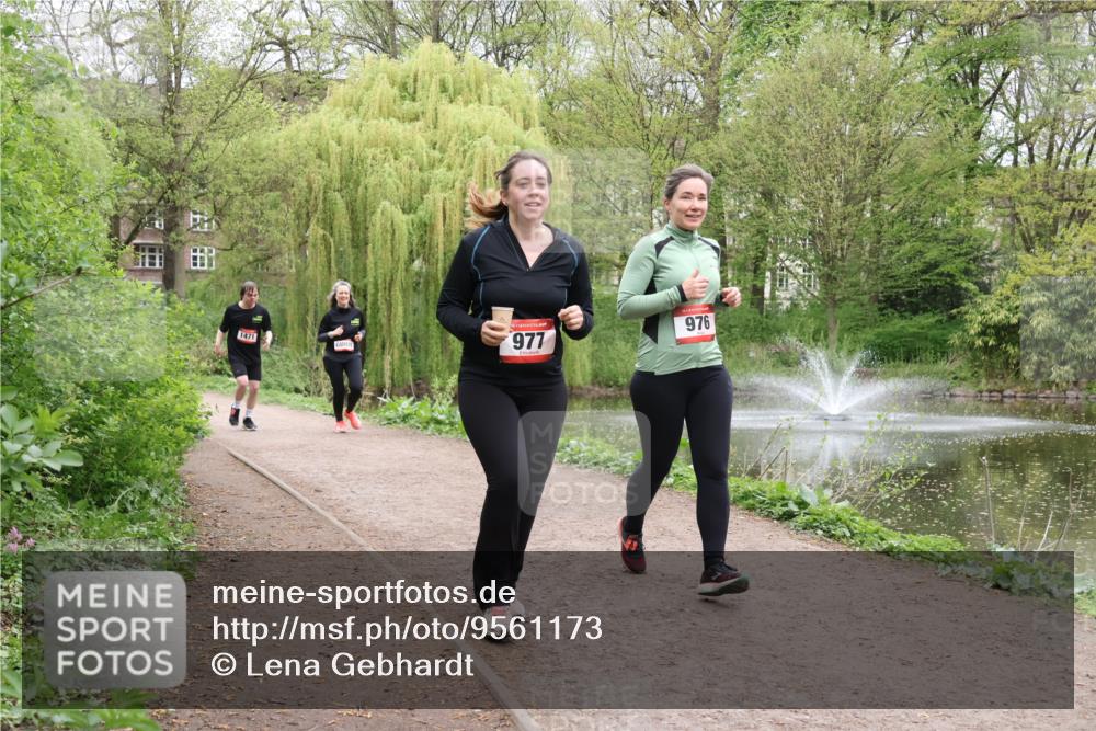 19.04.2026 - Hammer Lauf Lena Gebhardt http://msf.ph/oto/9561173 19.04.2026 12:50:06 Laufen 1471, 16, 977, 976 meine-sportfotos.de