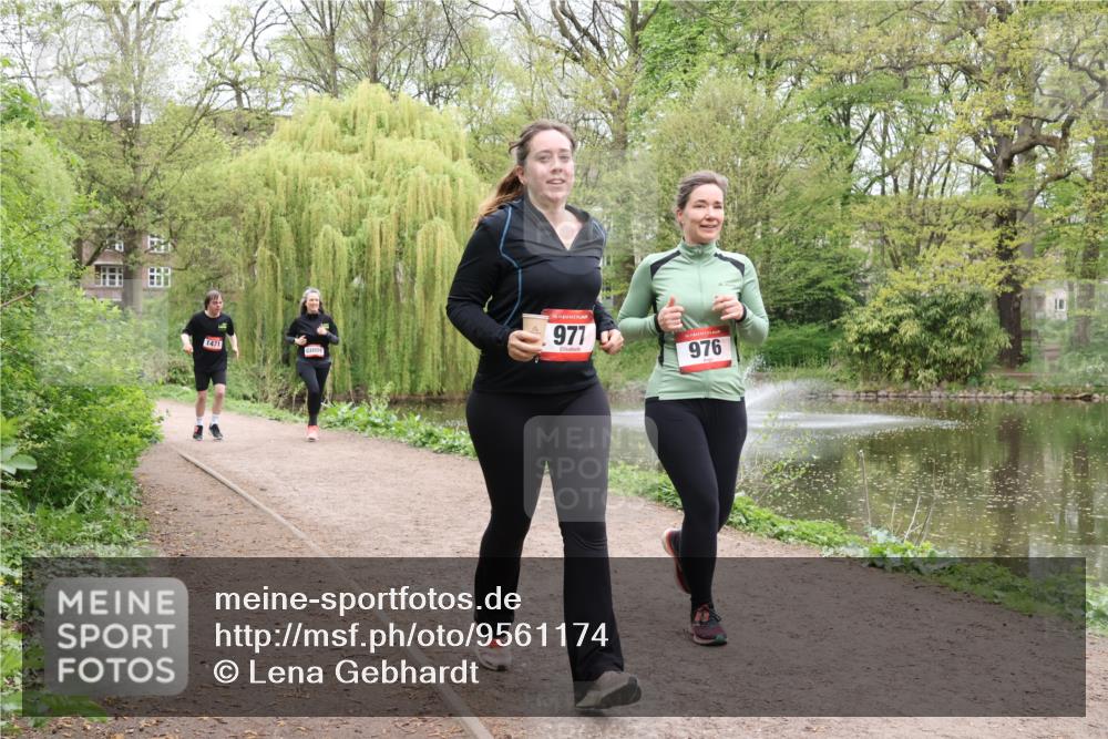 19.04.2026 - Hammer Lauf Lena Gebhardt http://msf.ph/oto/9561174 19.04.2026 12:50:07 Laufen 1471, 16, 977, 976 meine-sportfotos.de