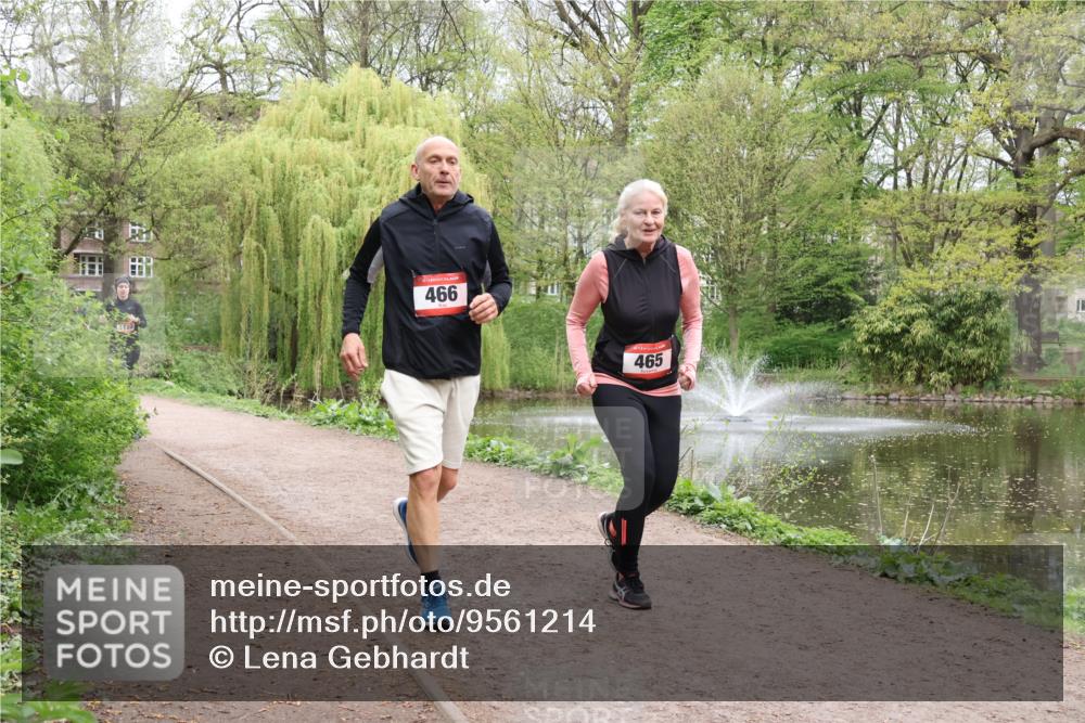 19.04.2026 - Hammer Lauf Lena Gebhardt http://msf.ph/oto/9561214 19.04.2026 12:50:38 Laufen 466, 465 meine-sportfotos.de