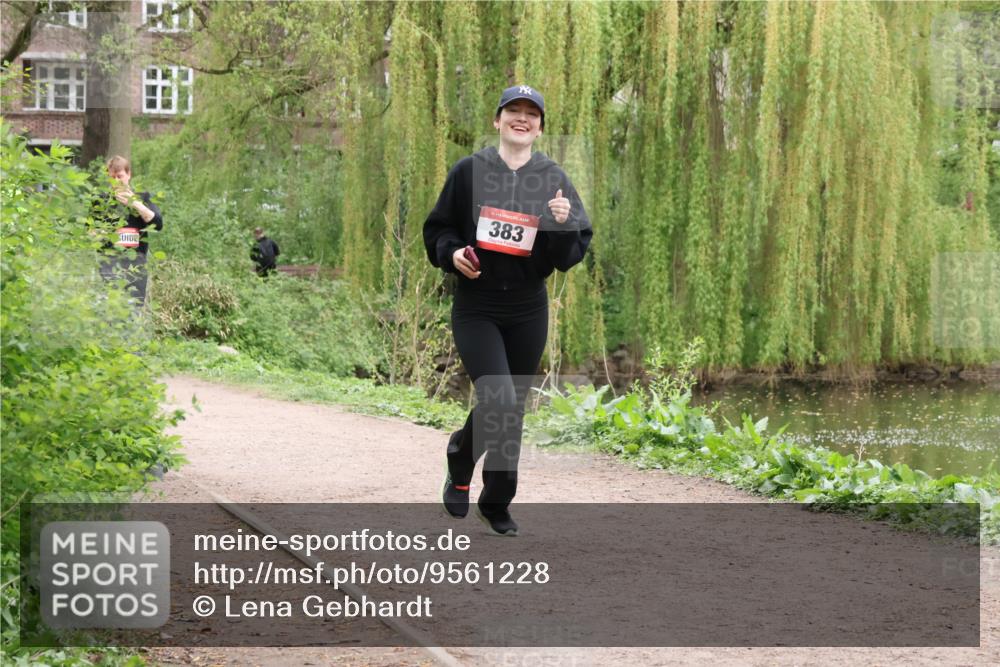 19.04.2026 - Hammer Lauf Lena Gebhardt http://msf.ph/oto/9561228 19.04.2026 12:50:59 Laufen 383 meine-sportfotos.de