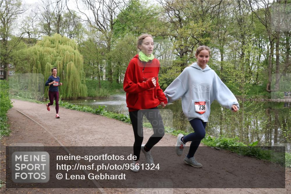 19.04.2026 - Hammer Lauf Lena Gebhardt http://msf.ph/oto/9561324 19.04.2026 12:53:49 Laufen 35, 17 meine-sportfotos.de