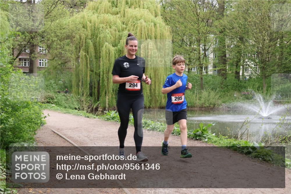 19.04.2026 - Hammer Lauf Lena Gebhardt http://msf.ph/oto/9561346 19.04.2026 12:54:28 Laufen 294, 295 meine-sportfotos.de