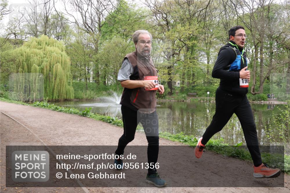 19.04.2026 - Hammer Lauf Lena Gebhardt http://msf.ph/oto/9561356 19.04.2026 12:54:50 Laufen 16, 41, 190 meine-sportfotos.de