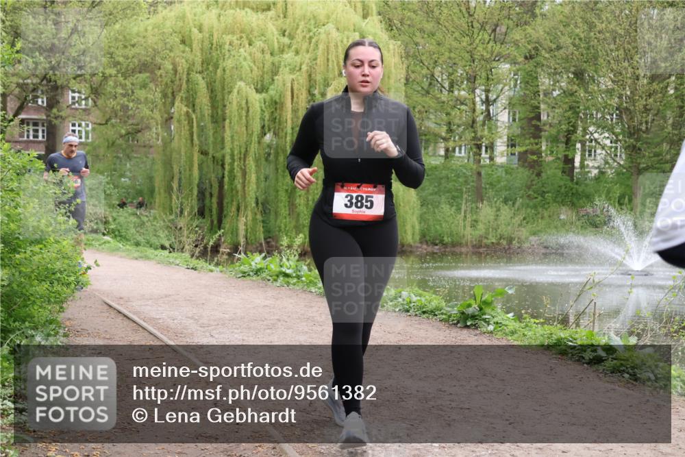19.04.2026 - Hammer Lauf Lena Gebhardt http://msf.ph/oto/9561382 19.04.2026 12:55:35 Laufen 50, 16, 385 meine-sportfotos.de
