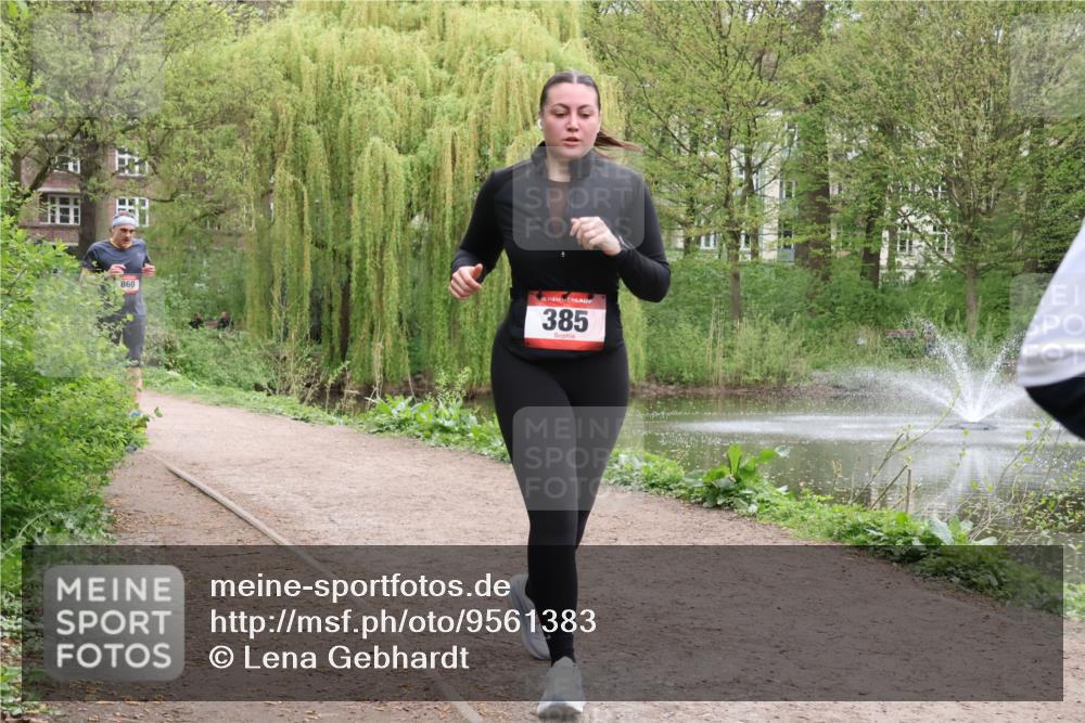 19.04.2026 - Hammer Lauf Lena Gebhardt http://msf.ph/oto/9561383 19.04.2026 12:55:35 Laufen 860, 16, 385 meine-sportfotos.de