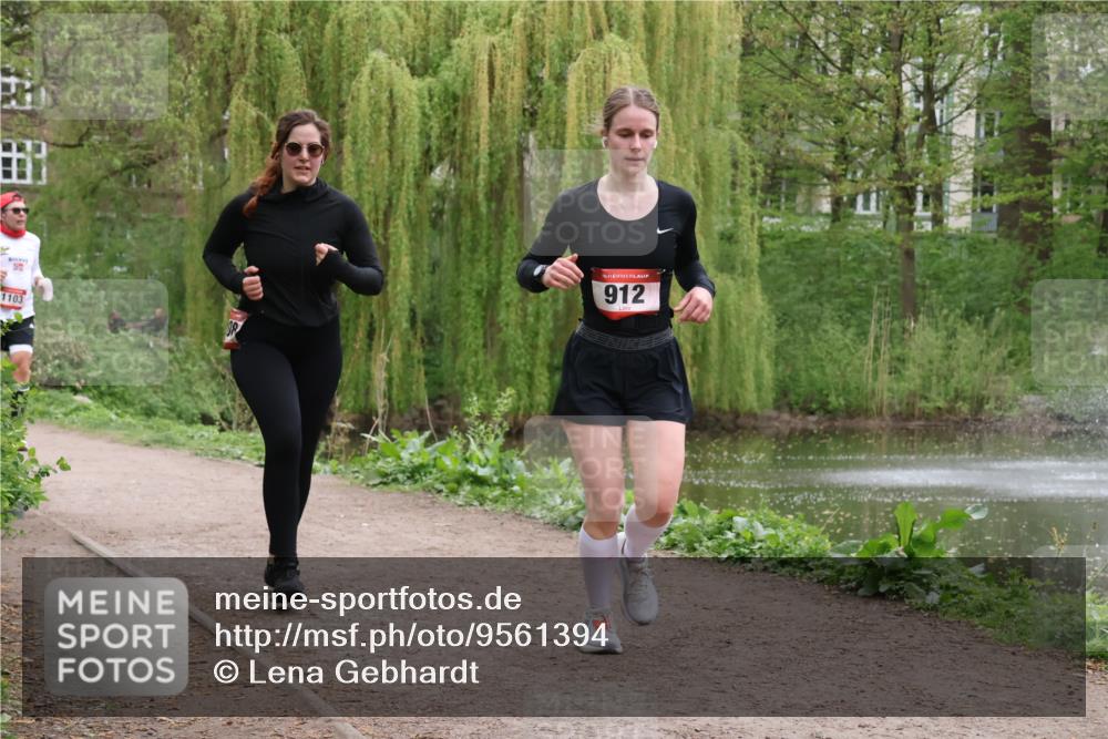 19.04.2026 - Hammer Lauf Lena Gebhardt http://msf.ph/oto/9561394 19.04.2026 12:56:25 Laufen 1103, 16, 912 meine-sportfotos.de